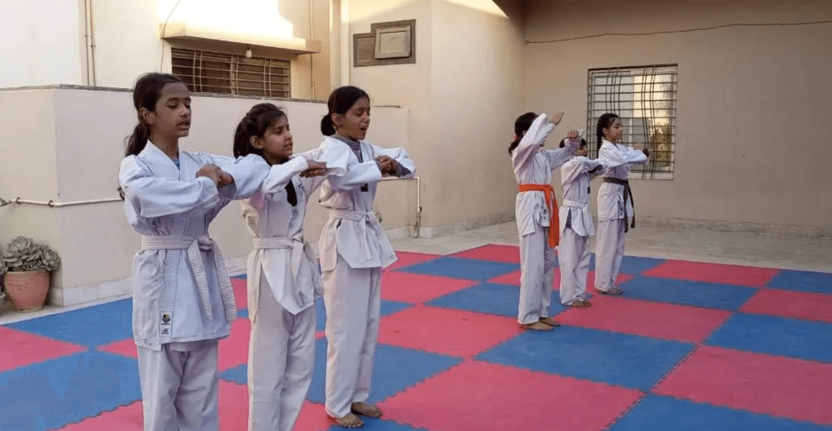 Students training at Al Hakam Academy